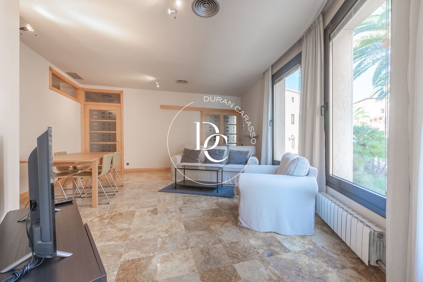 Furnished holiday rental flat with sea views in Sitges