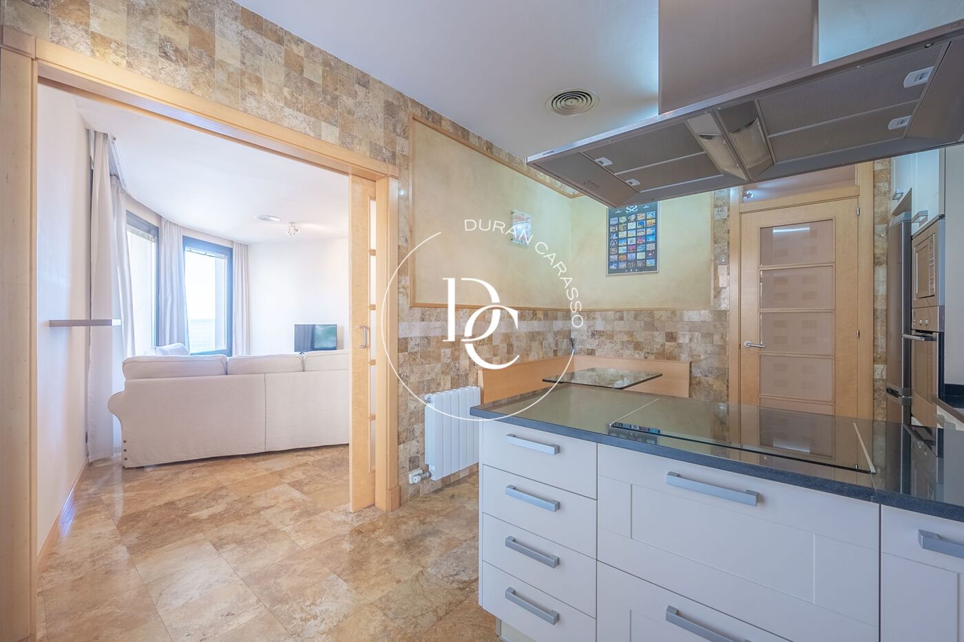 Furnished holiday rental flat with sea views in Sitges