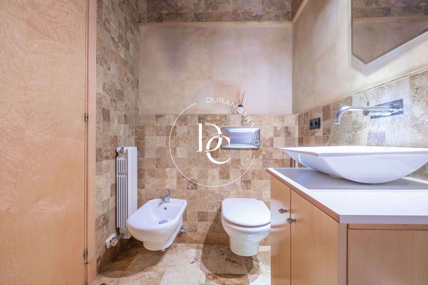 Furnished holiday rental flat with sea views in Sitges
