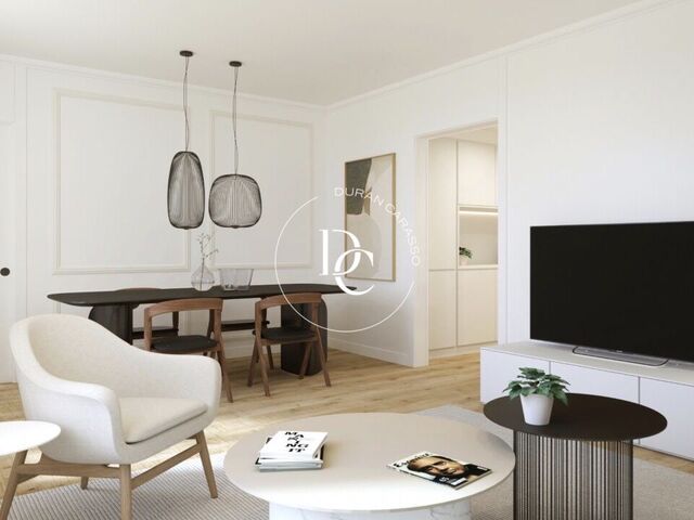 Renovated apartment for sale in the Dreta de l'Eixample