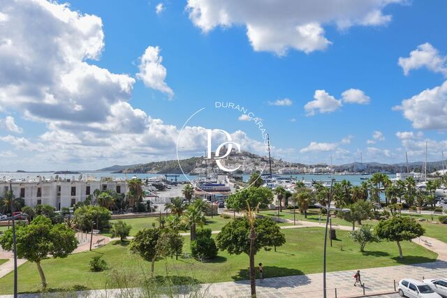 Piso en venta en Marina Botafoch