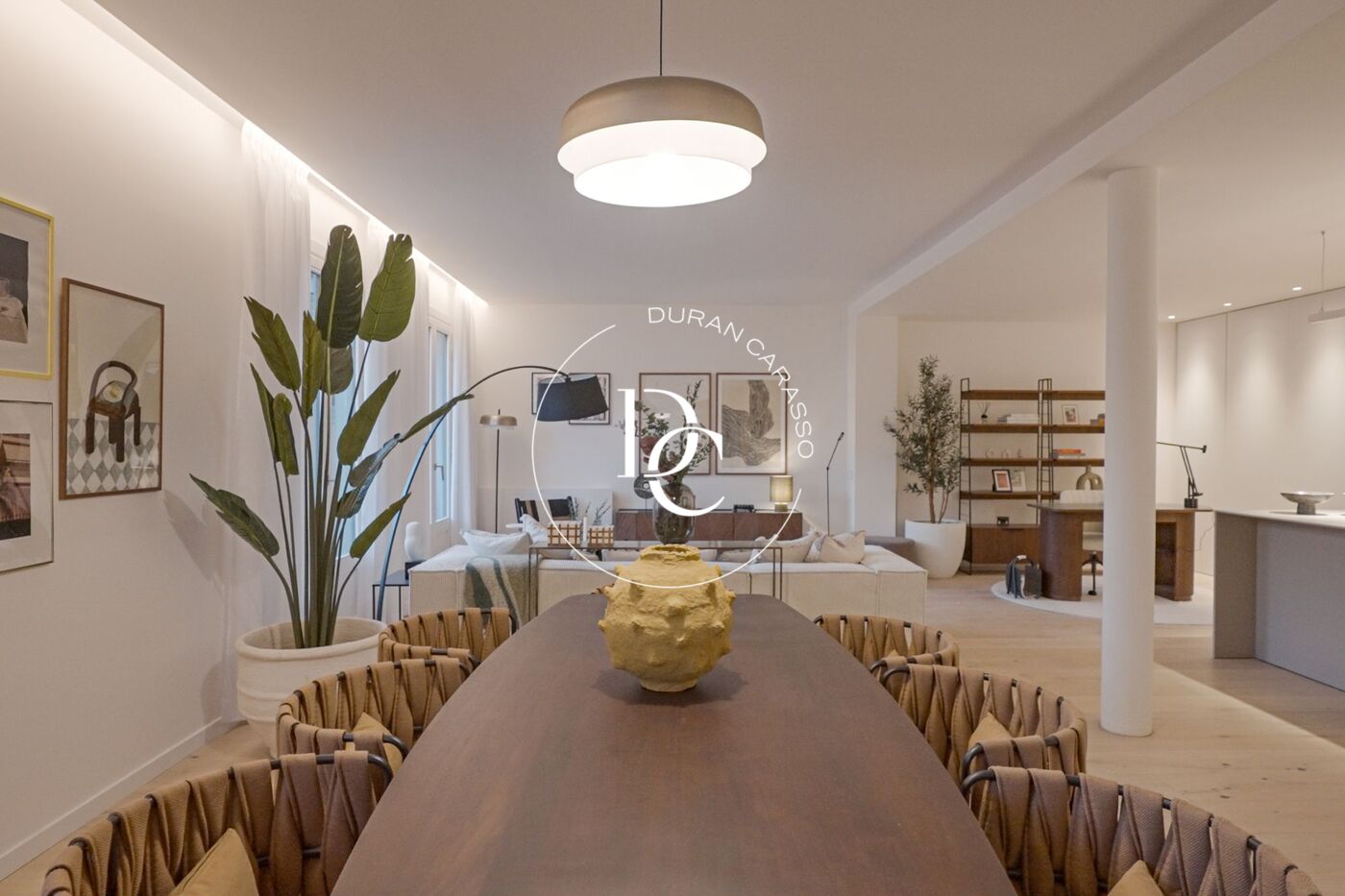 Exclusiva vivienda en venta en Rambla Catalunya