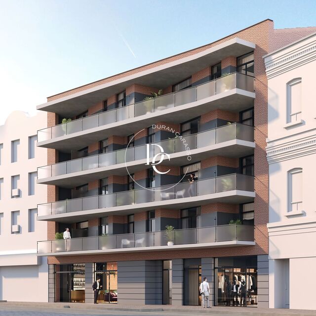 Obra nueva con piscina en venta en Sant Joan Despí