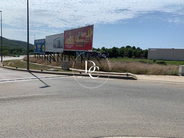 Solar Industrial en Venta - Parc Empresarial de Calafell (2.500 m²)