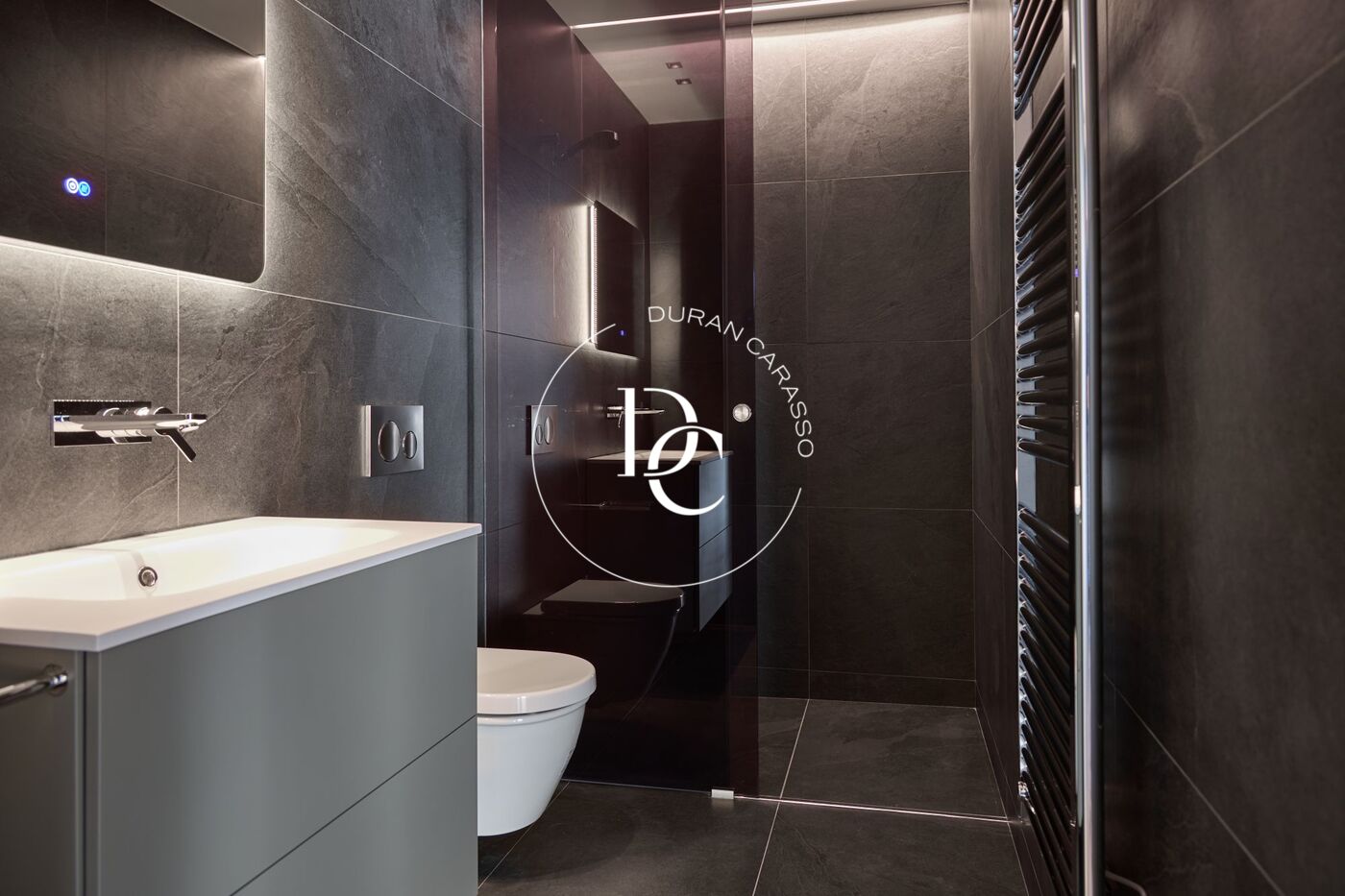 Piso en venta en Andorra la Vella, 2 habitaciones, 101 metros