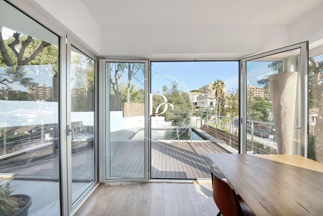 Maison moderne à vendre dans l'urbanisation Vallpineda