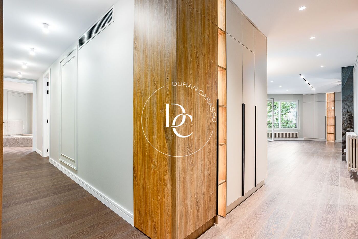 147 sqm luxury flat with views and terrace for sale in La Dreta de l'Eixample, Barcelona