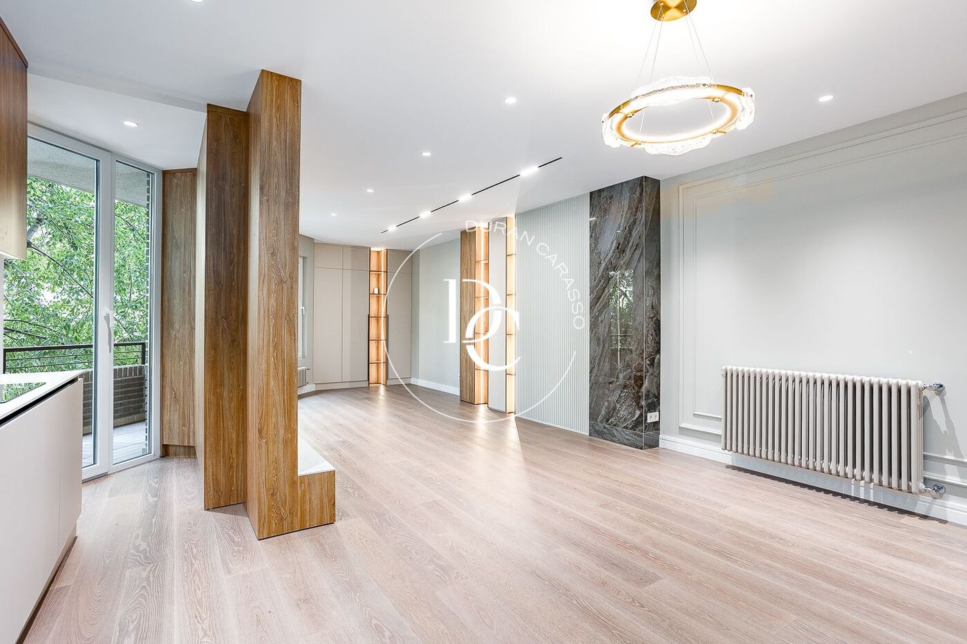 147 sqm luxury flat with views and terrace for sale in La Dreta de l'Eixample, Barcelona