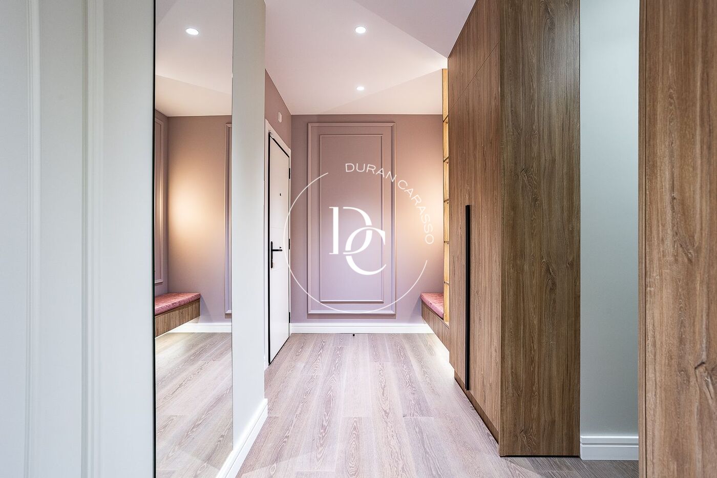 147 sqm luxury flat with views and terrace for sale in La Dreta de l'Eixample, Barcelona