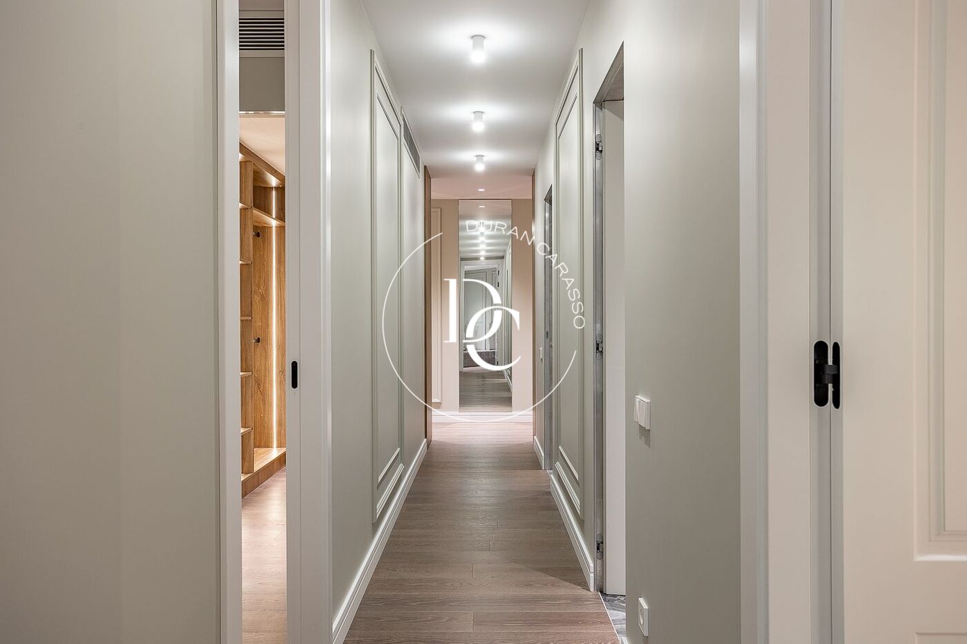 147 sqm luxury flat with views and terrace for sale in La Dreta de l'Eixample, Barcelona