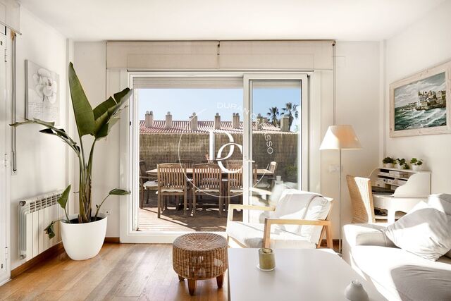 148 sqm house for sale in Levantina, Sitges