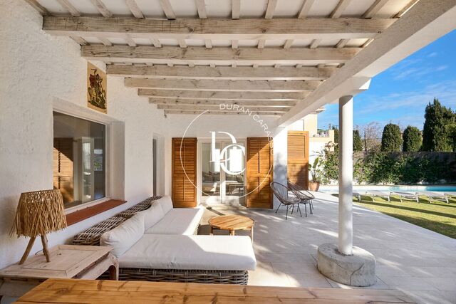 Luxury villa for sale with a 20 m² pool in Sitges, Barcelona