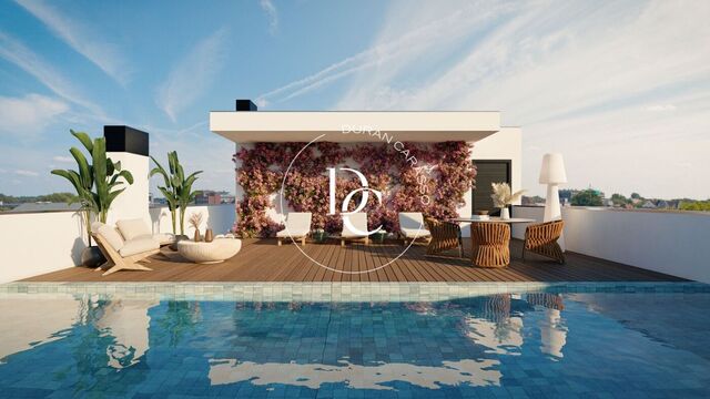 Penthouse with Solarium and Pool