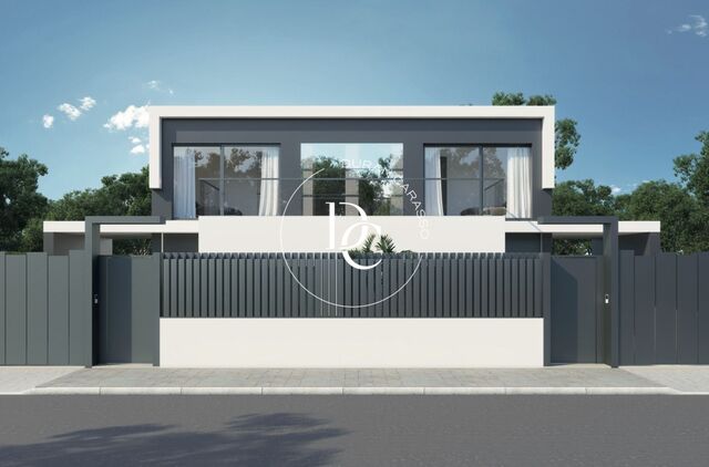 ESPECTACULAR CASA PAREADA DE OBRA NUEVA A  POCOS MINUTOS DE SITGES