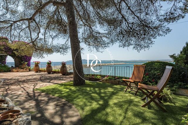 Maison de luxe de 325 m2 avec vues à vendre à L'Escala