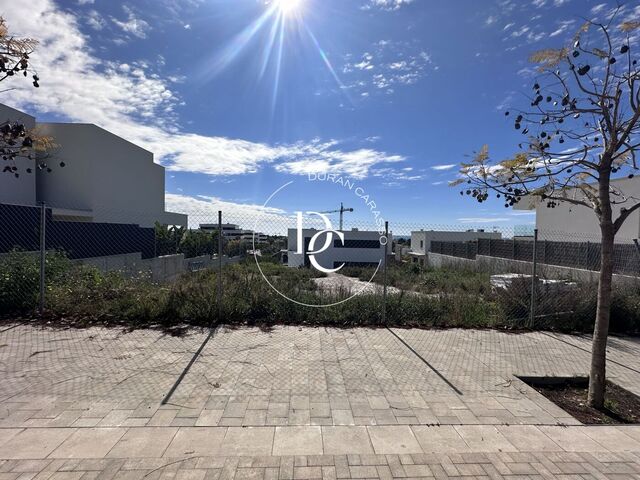 Terreno exclusivo en venta en La Plana de Sitges