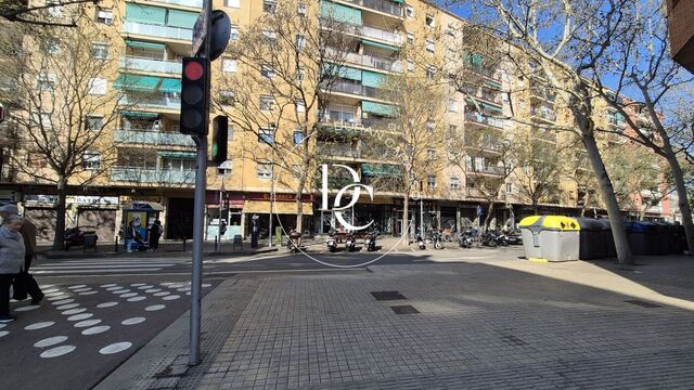 Edificio en venta en Santa Coloma de Gramenet