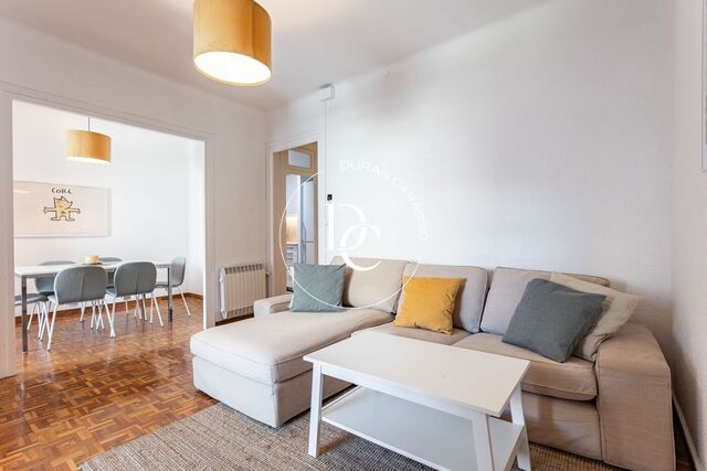 148 sqm flat for sale in Barcelona