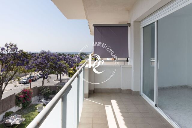 Bright apartment with large terrace for sale in Can Pei, Sitges