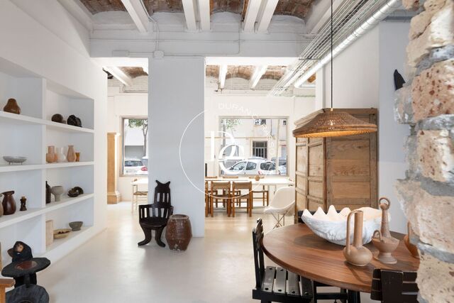 Espacio creativo con plató fotográfico en venta en Sant Martí, Barcelona