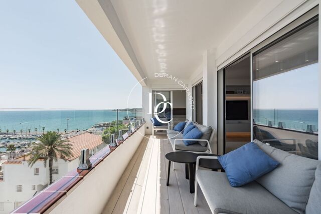 Àtic preciós amb les millors vistes del port i Sitges
