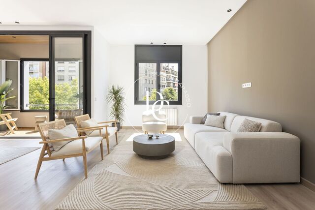  Fantastic apartment next to Francesc Macià Square