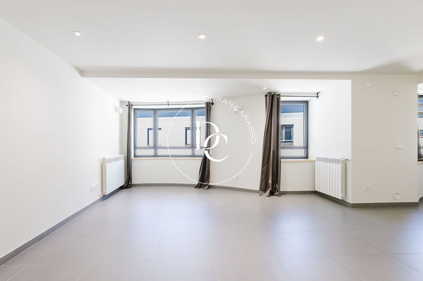 Piso de alquiler en Andorra la Vella, 2 habitaciones, 109 metros
