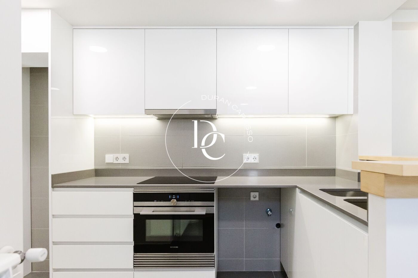 Piso de alquiler en Andorra la Vella, 2 habitaciones, 109 metros