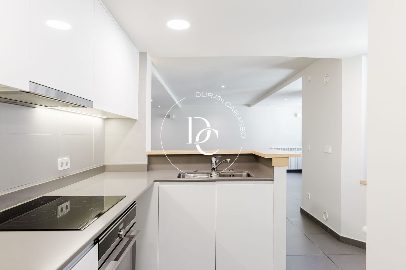 Piso de alquiler en Andorra la Vella, 2 habitaciones, 109 metros