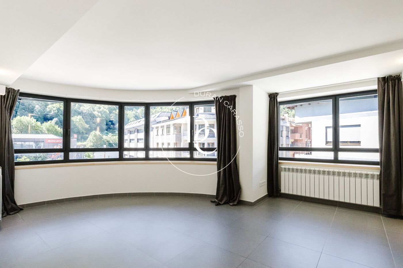 Piso de alquiler en Andorra la Vella, 2 habitaciones, 109 metros