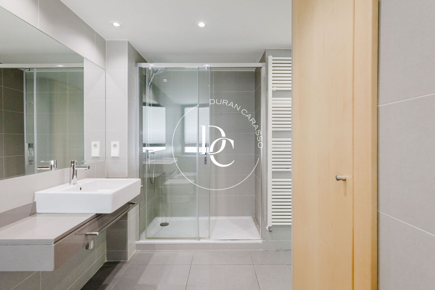 Piso de alquiler en Andorra la Vella, 2 habitaciones, 109 metros