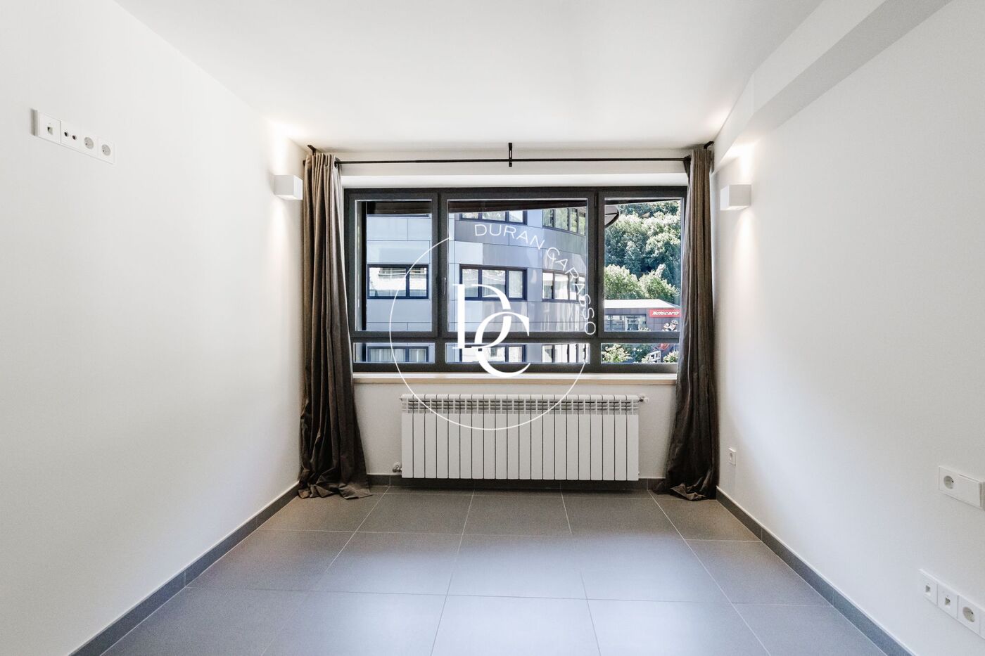 Piso de alquiler en Andorra la Vella, 2 habitaciones, 109 metros