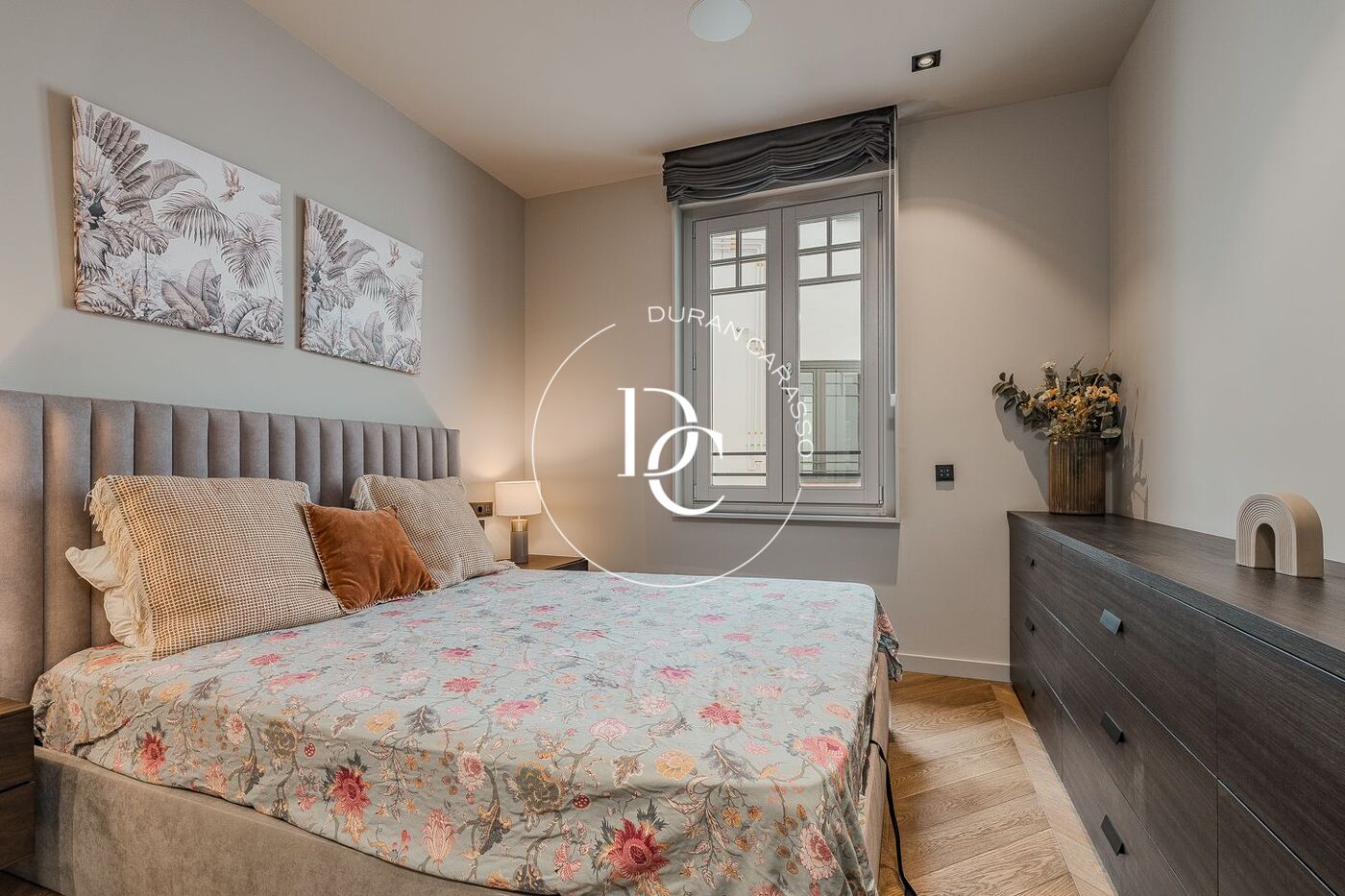 Spectacular renovated apartment in historic El Born