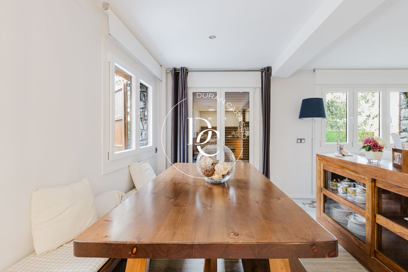 Luminosa planta baja en venta en Alp, Cerdanya