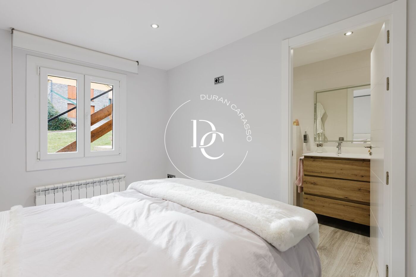 Luminosa planta baja en venta en Alp, Cerdanya