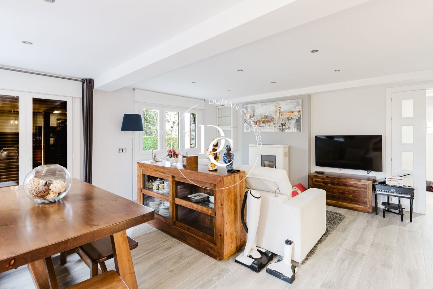 Luminosa planta baja en venta en Alp, Cerdanya