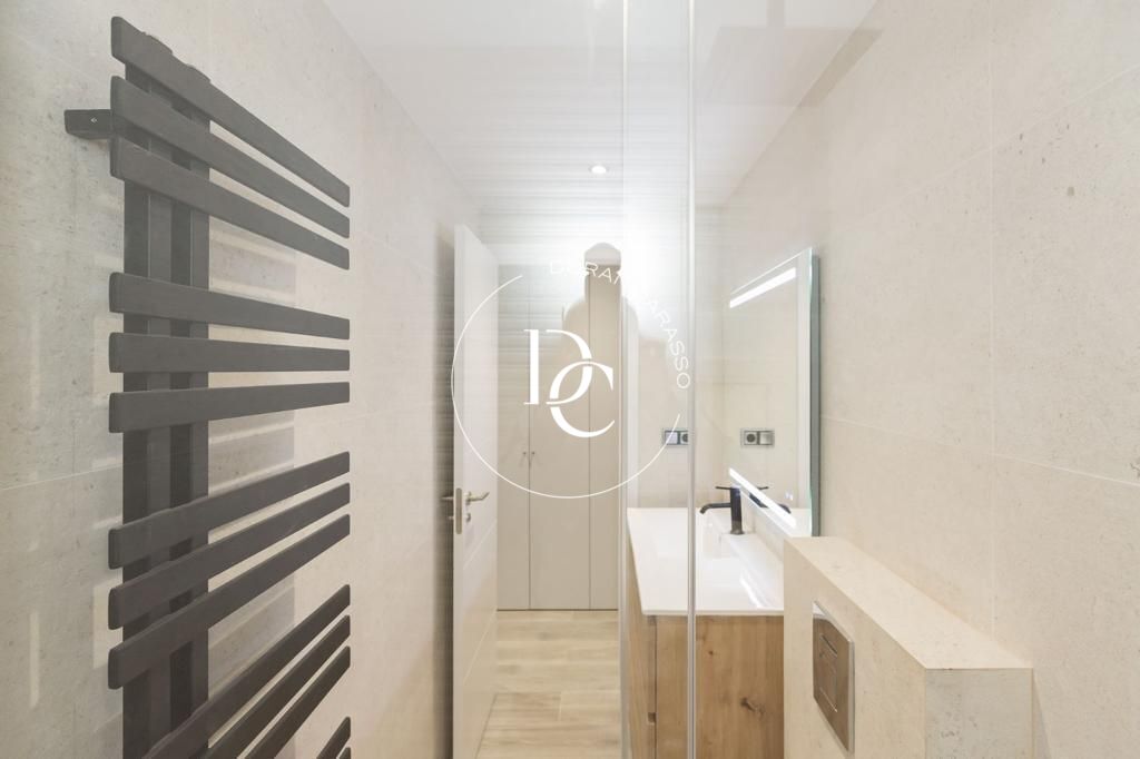 Luminosa planta baja en venta en Alp, Cerdanya