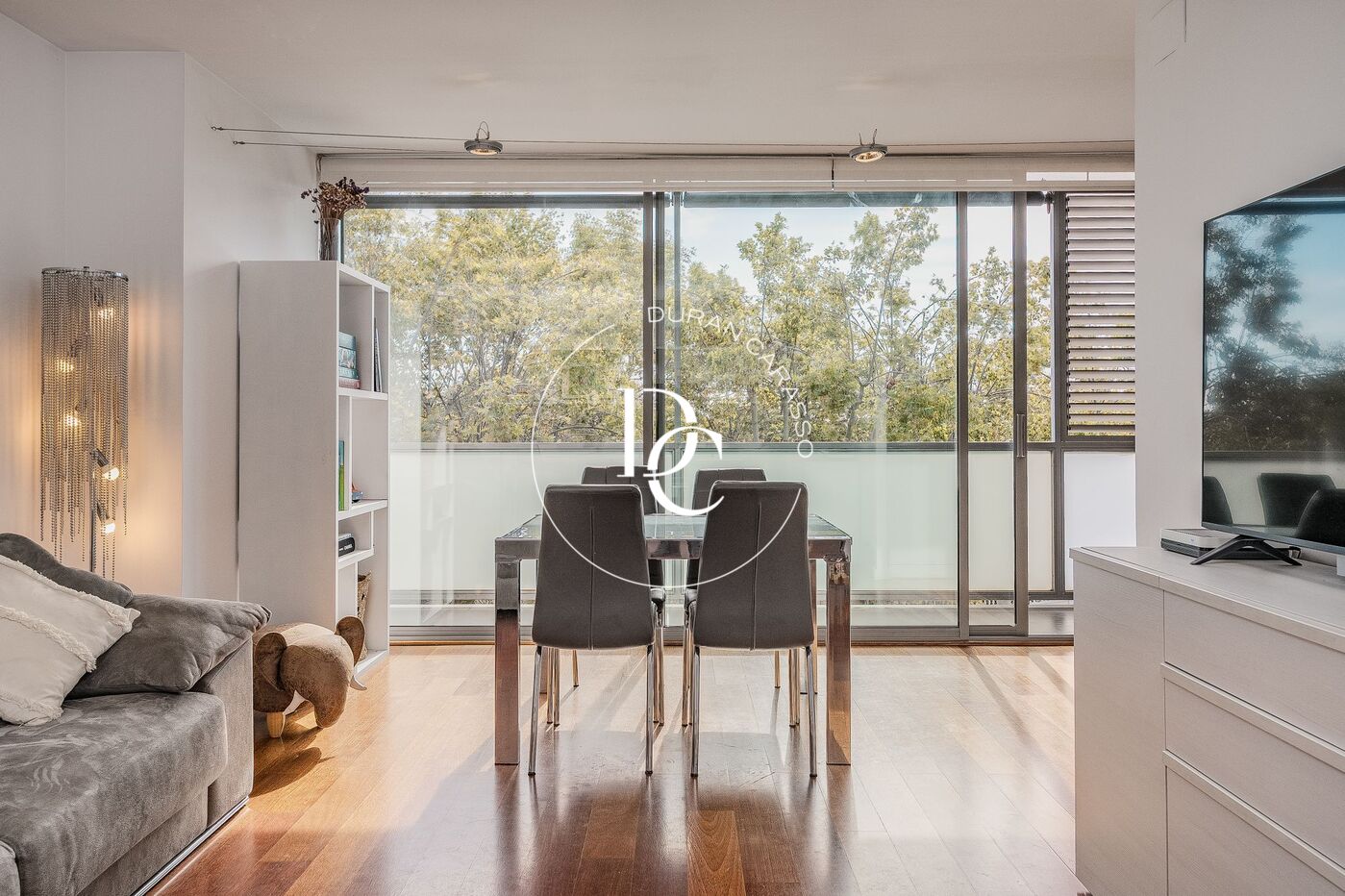 Luminoso piso en venta en Vilanova y la Geltrú