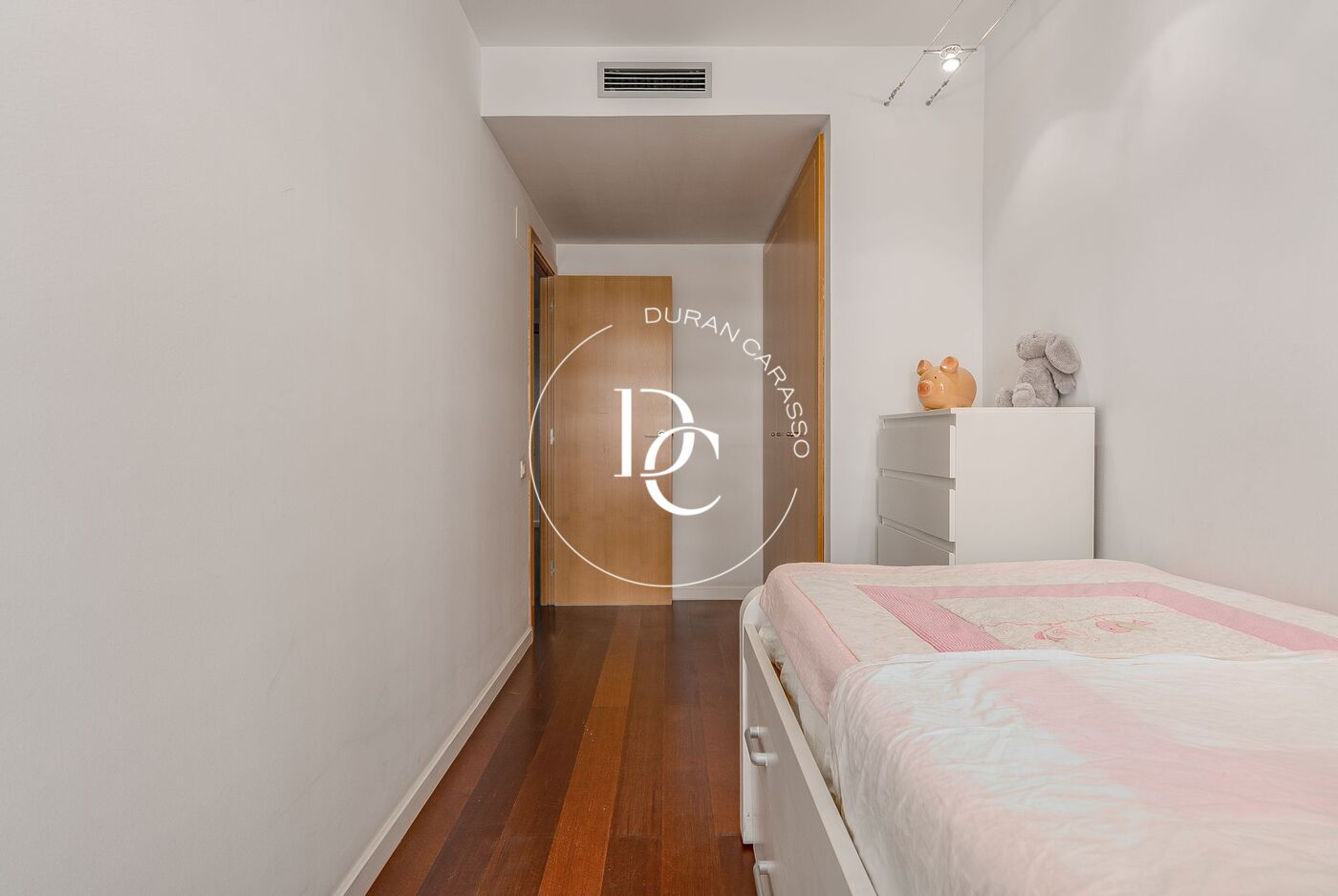 Luminoso piso en venta en Vilanova y la Geltrú