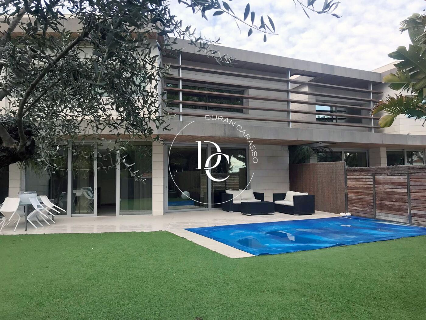 Moderna casa en alquiler en Terramar, Sitges