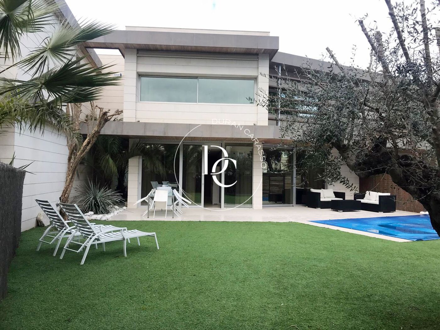 Moderna casa en alquiler en Terramar, Sitges