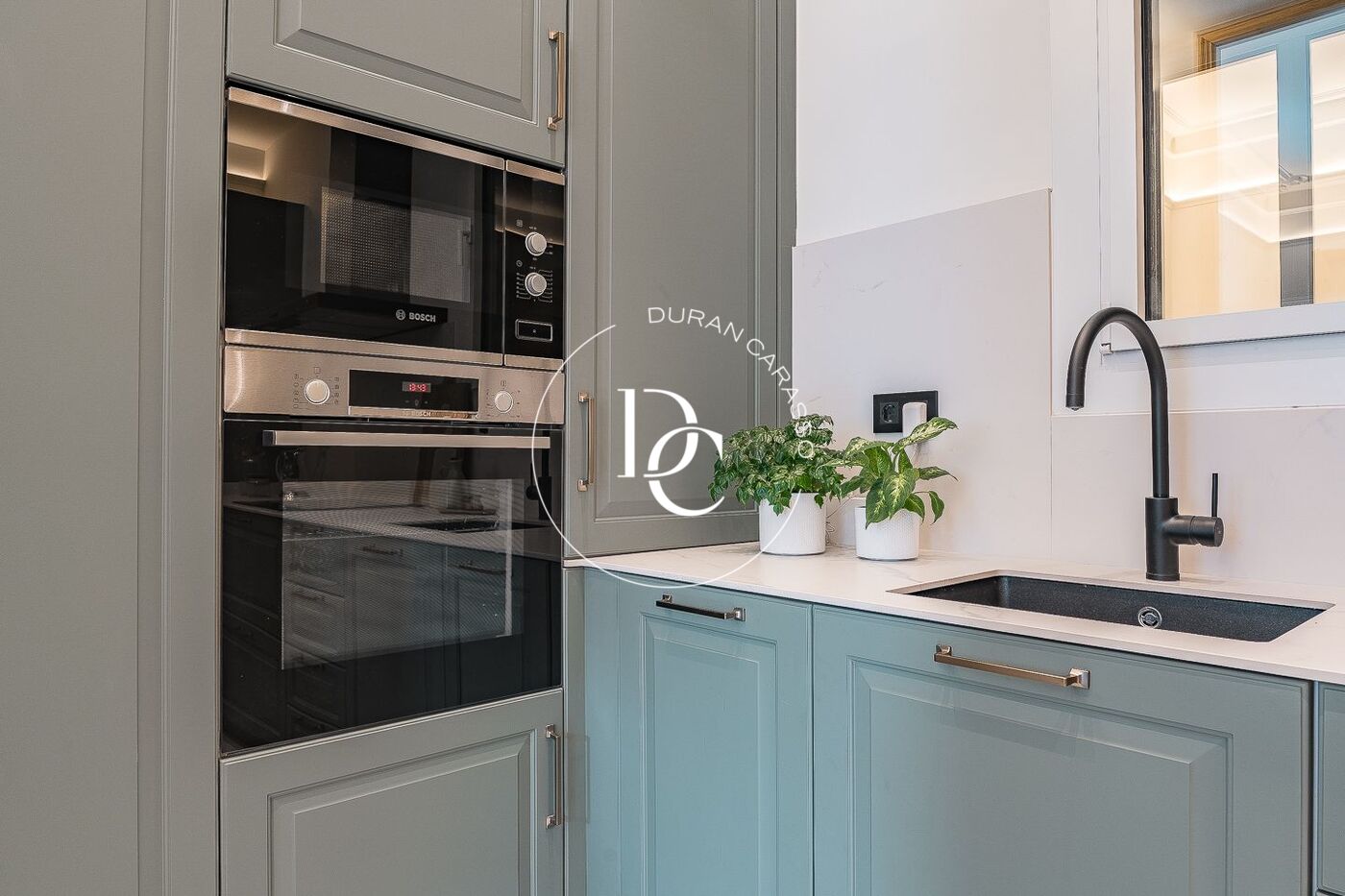 Preciosa vivienda con terraza de 36m2 a un paso de Avenida Diagonal