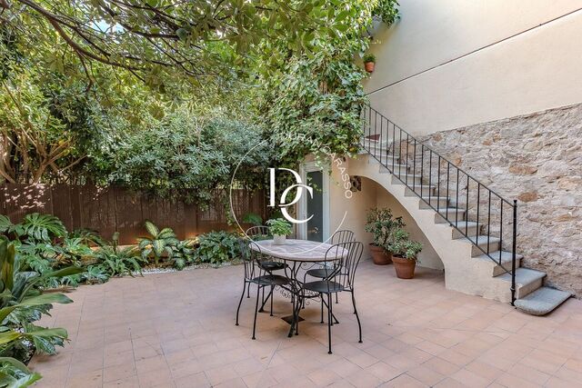 Appartement de luxe de 172 m2 avec vues et terrasse à vendre à L'Antiga Esquerra de l'Eixample, Barcelona