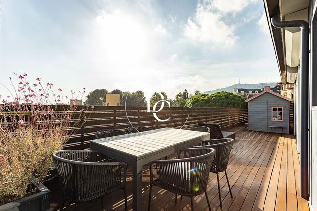 265 sqm luxury penthouse with views and terrace for sale in Sarrià, Barcelona