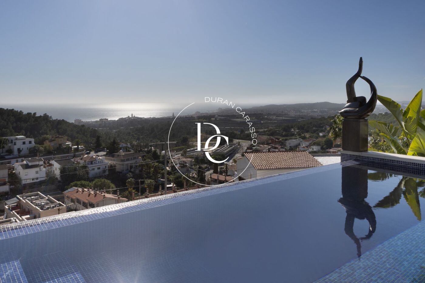 Exclusivo chalet independiente con vista al mar en venta en Quintmar, Sitges