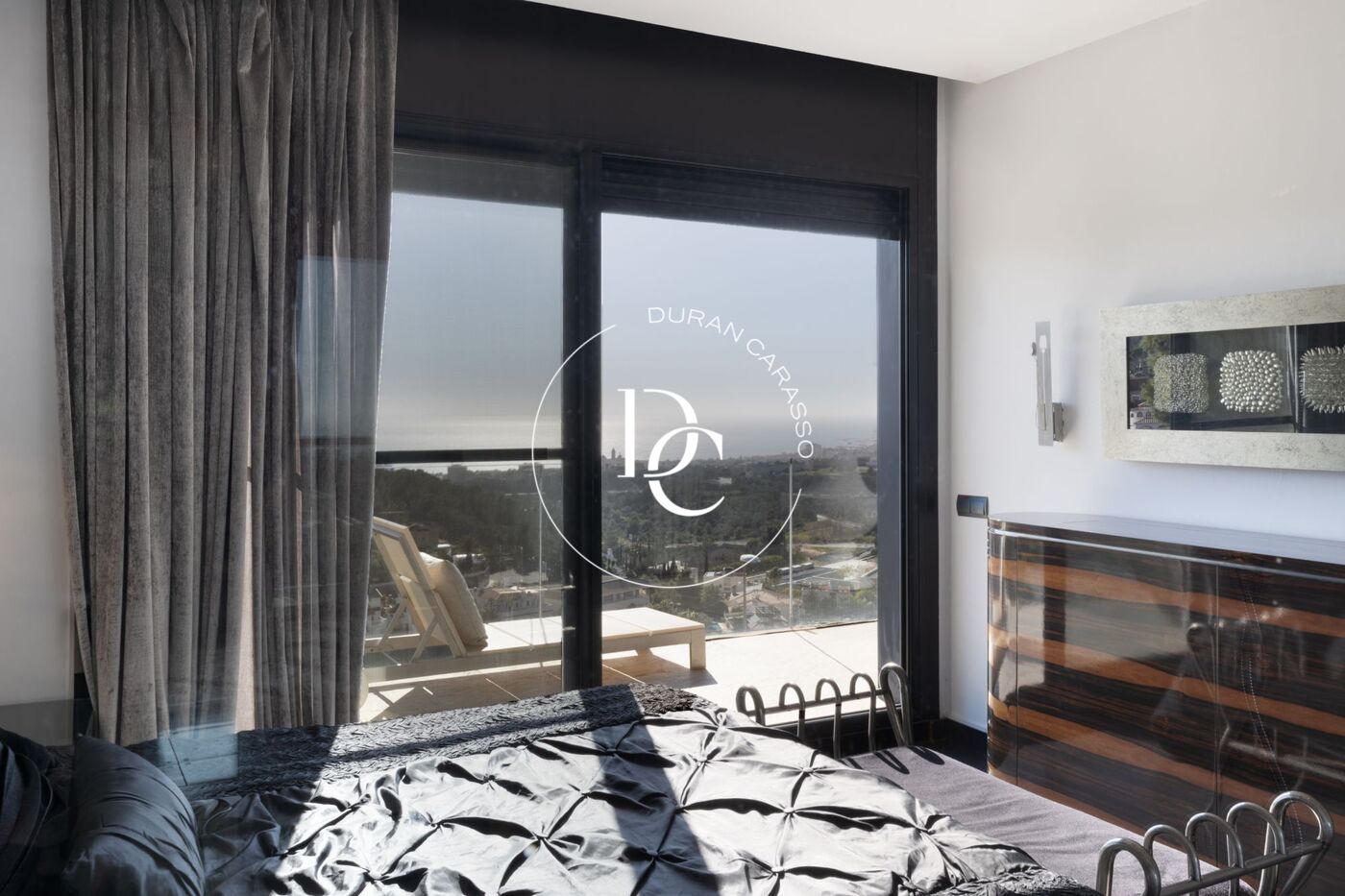 Exclusivo chalet independiente con vista al mar en venta en Quintmar, Sitges