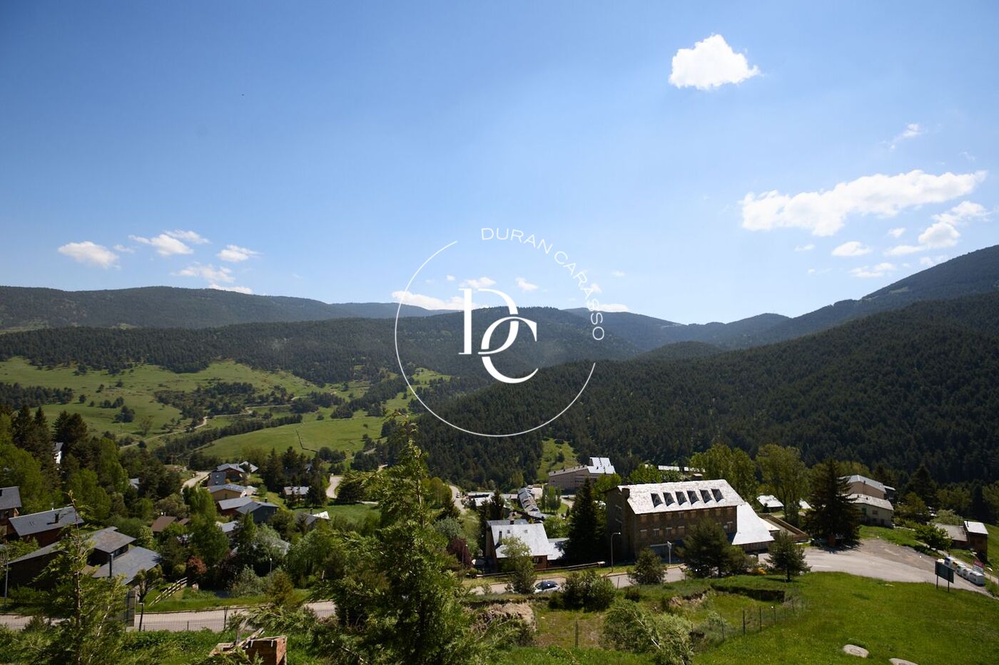 Duplex en venta en La Molina con licencia turistica