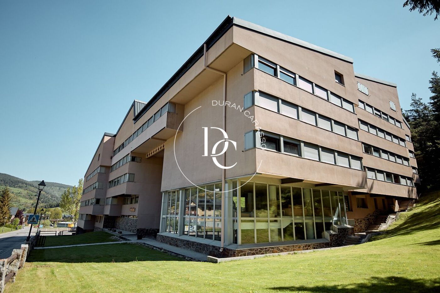 Duplex en venta en La Molina con licencia turistica