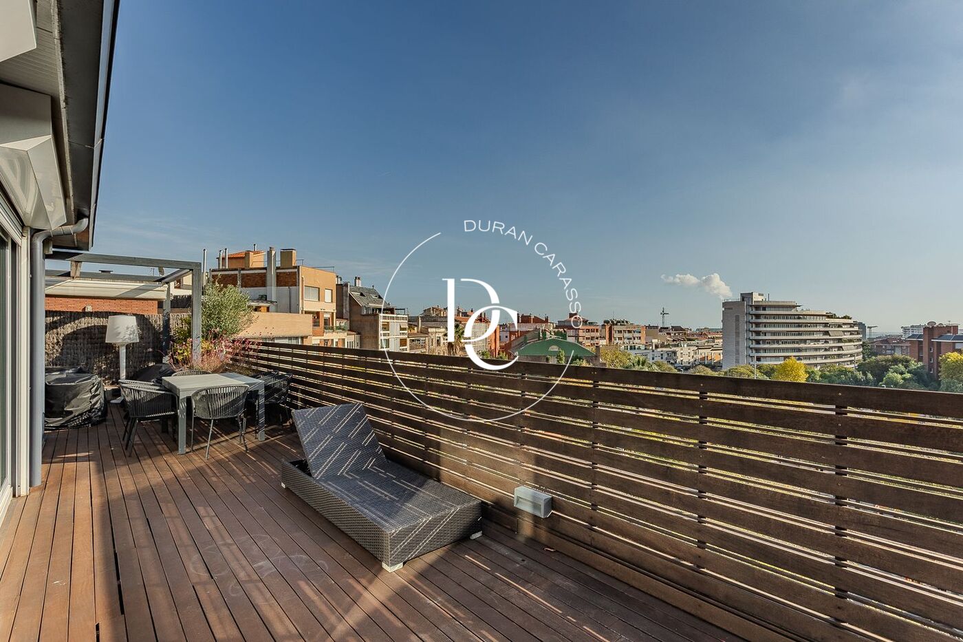 Àtic de luxe amb vistes i terrassa en venda a Sarrià, Barcelona