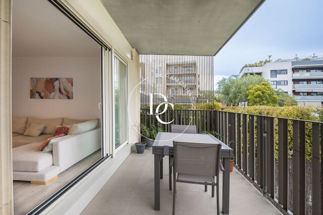 Pis elegant amb terrassa a La Plana, Sitges